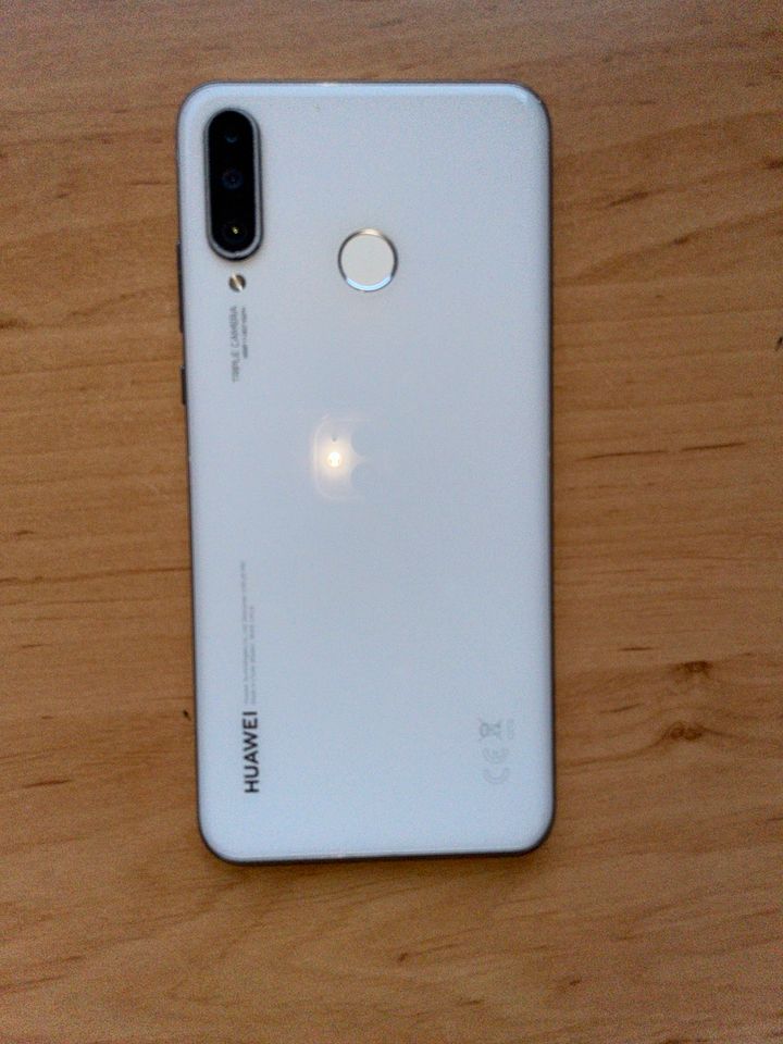 Smartphone Huaweii P30 Lite in Bomlitz