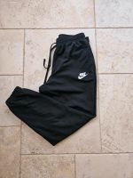 Nike  Hose  Sport  Turnhose  Jogginghose  Größe L Hessen - Lauterbach (Hessen) Vorschau