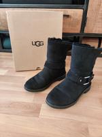 UGG Winterstiefel Cedric Gr. 39 schwarz gefüttert Stiefeletten Düsseldorf - Flingern Nord Vorschau
