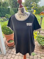 LEVIS Gr. L TShirt für Männer schwarz , gut erhalten Nürnberg (Mittelfr) - Südstadt Vorschau