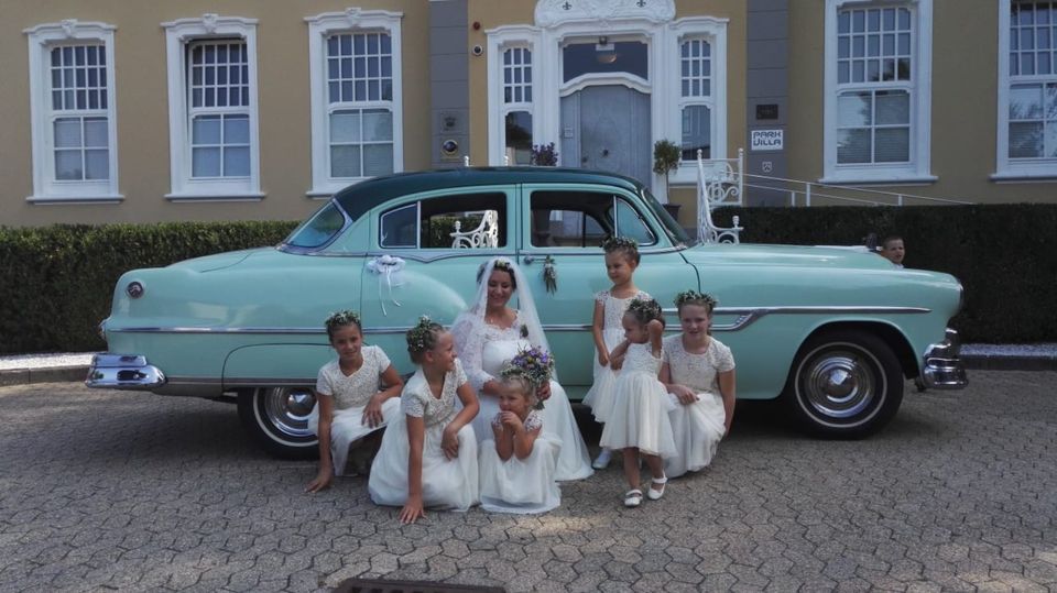 Hochzeitsauto, Oldtimer, NRW, Pontiac Chieftain 1953 mieten in Oberhausen