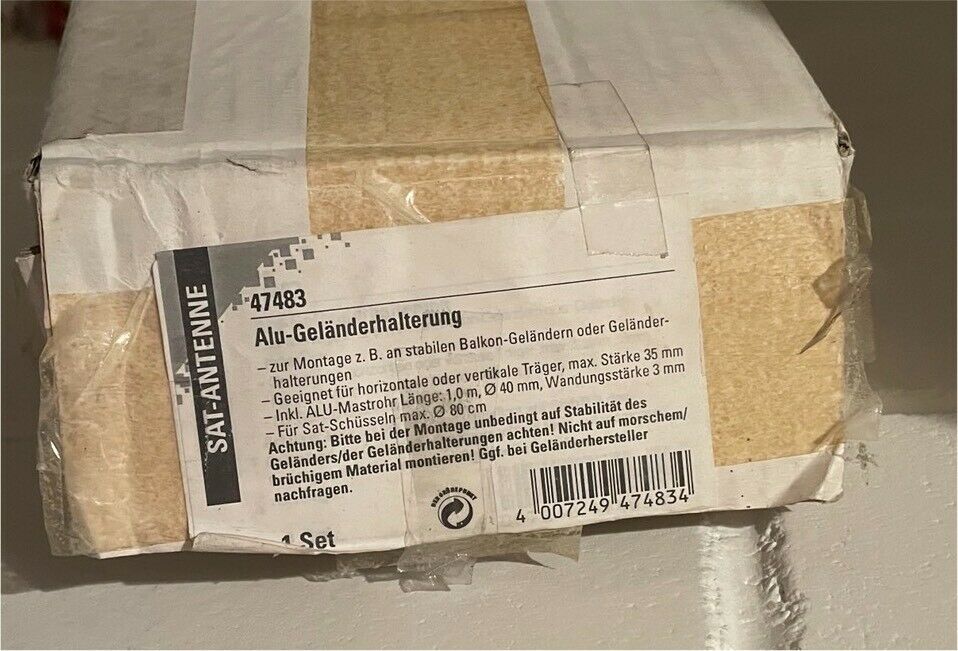 SAT Schüssel Geländerhalterung / Befestigung Hama 47483 / NEU in Wertheim