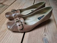 5th Avenue Schuhe/ Hackenschuhe Größe 40 Ludwigslust - Landkreis - Hagenow Vorschau