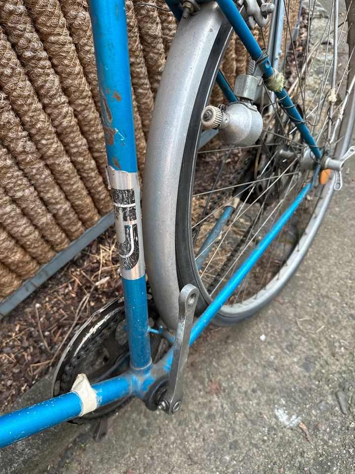 DDR Fahrrad Mifa Herrenfahrrad Herrensportrad 28er in Berlin