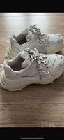 Balenciaga triple s all over Logo Nordrhein-Westfalen - Gütersloh Vorschau