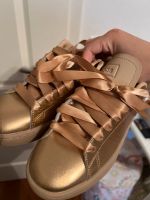 Adidas Schuhe 37,5 Gold Neuwertig Hamburg-Nord - Hamburg Eppendorf Vorschau