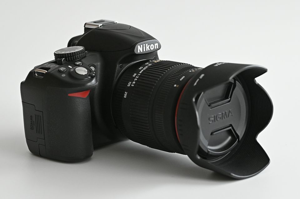 Nikon DSLR + 4 Objektive MEGA BUNDLE in Asperg