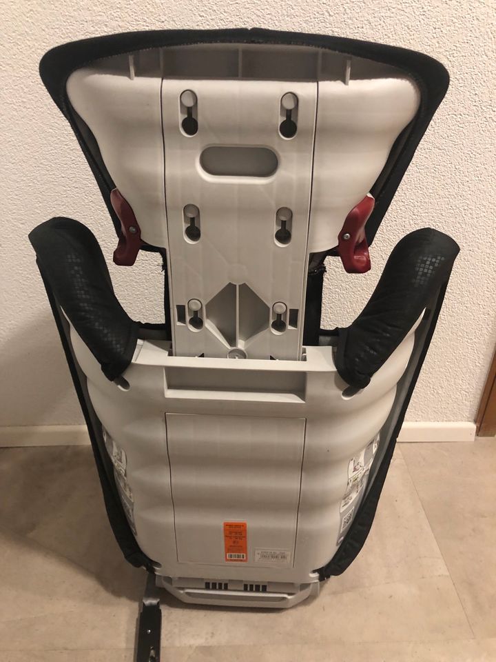 Römer Kidfix Kindersitz Isofix in Tauberbischofsheim