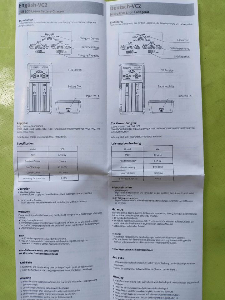 XTAR LCD Li-Ion Batterie-Ladegerät in Engen