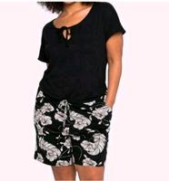 Sheego Jumpsuit kurz Sommer in 2 in 1 Optik Damen gr 46 Nordrhein-Westfalen - Dülmen Vorschau