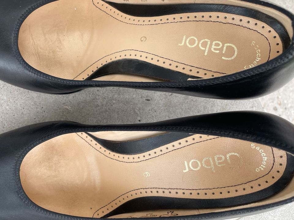 Gabor Pumps | Gr. 6 / 39 | schwarz | Leder | TOP Zustand in Stuttgart