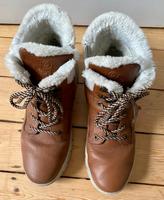 Remonte Boots Halbstiefel Winterstiefel Leder Gr. 41 Nordrhein-Westfalen - Lage Vorschau
