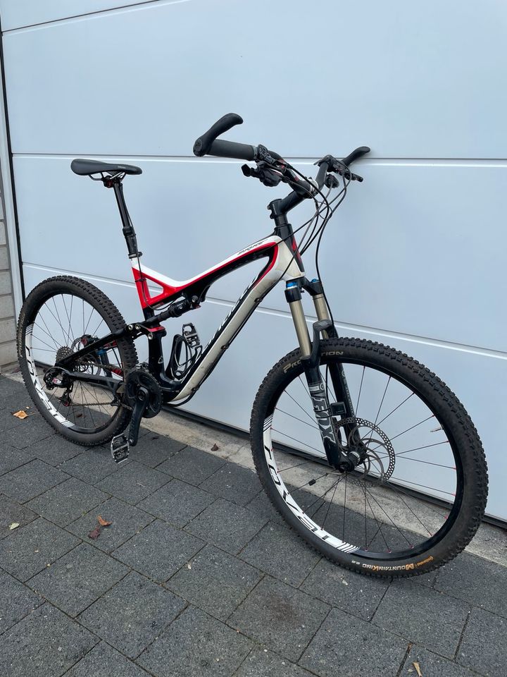 Specialized Stumpjumper expert pro FSR Mountainbike in Heinsberg