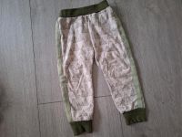 gemütliche Hose mit Tannen 92 beige grün khaki Baby Berlin - Lichterfelde Vorschau