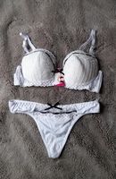 Weißes Spitzen Bügel BH Set Hochzeit Dessous Gr.40 90B - NEU - Nordrhein-Westfalen - Dormagen Vorschau