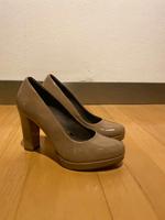 Lackpumps. Bayern - Greding Vorschau