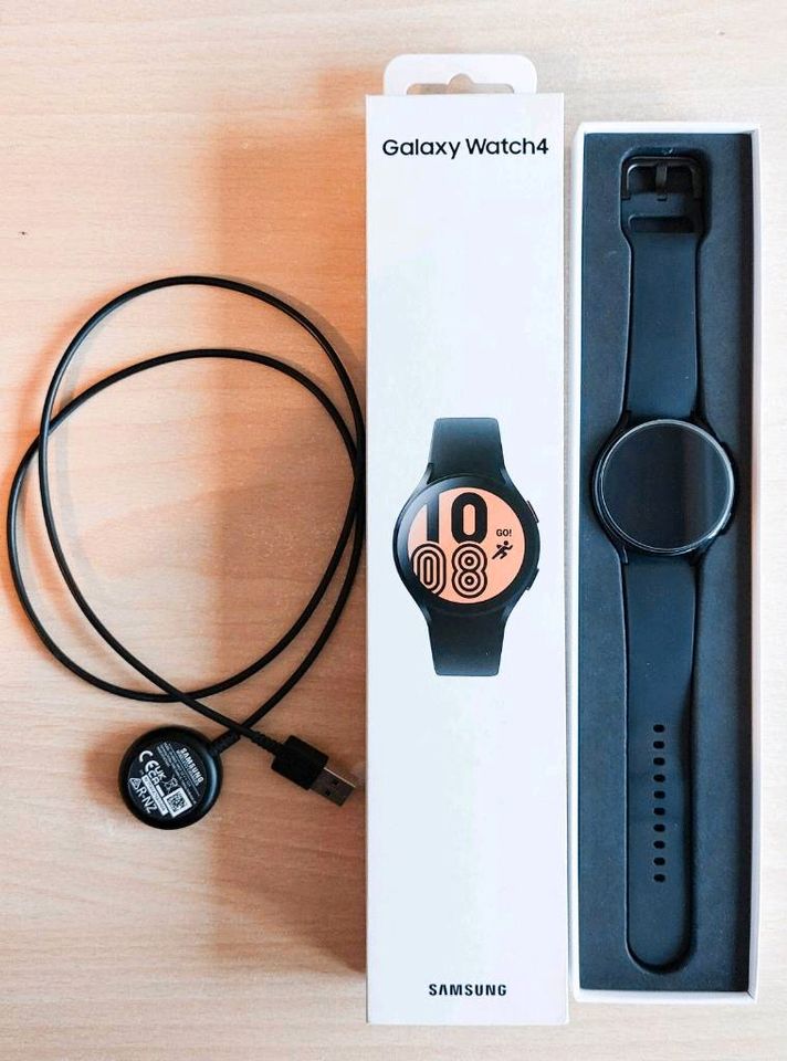 Samsung Galaxy Watch 4 44mm in Endingen