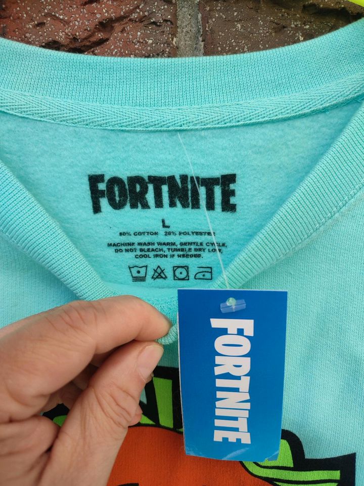 Fortnite Pizza Team Pullover Größe L in Gelsenkirchen