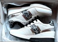 Neue Sneakers von Michael Kors OVP Köln - Widdersdorf Vorschau