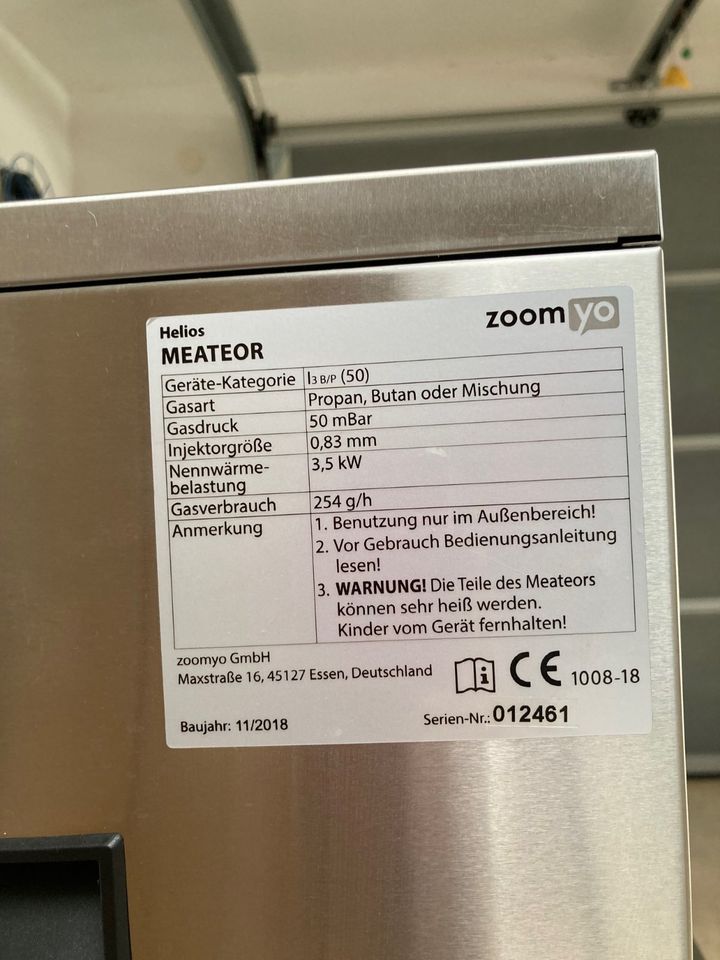 Meateor Oberhitzegrill "Beefer" bis 800°C inkl. Pizzastein in Sontheim