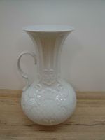 Weiße Vase mit Henkel, Wunsiedel Bavaria Porzellan / Vintage Hessen - Bad König Vorschau