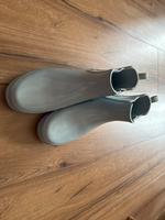 Hunter Chelsea Boots Gummistiefel Gr. 42 hellblau Berlin - Mitte Vorschau
