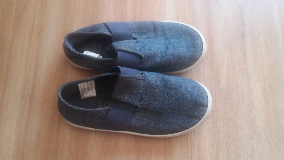 Stoffschuhe Jeansschuhe Sneaker wie neu Gr. 30 in Neckarsteinach