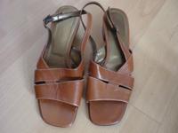 Damenschuhe Sandalen Pumps Gr. 40 Vero Cuoio braun Hessen - Langen (Hessen) Vorschau