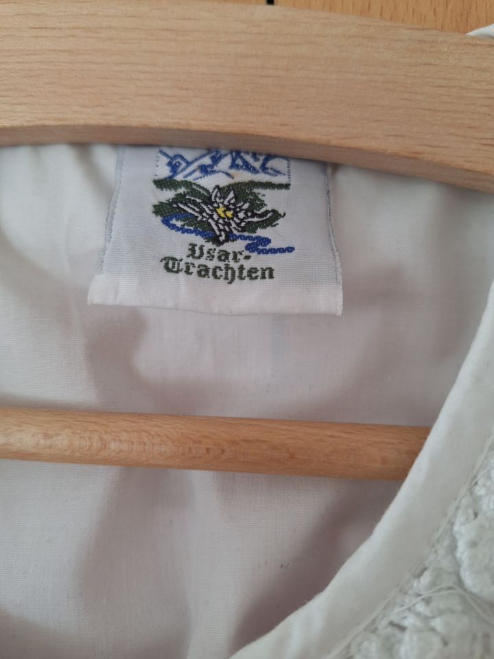 Mädchen Dirndl in Altenstadt Iller