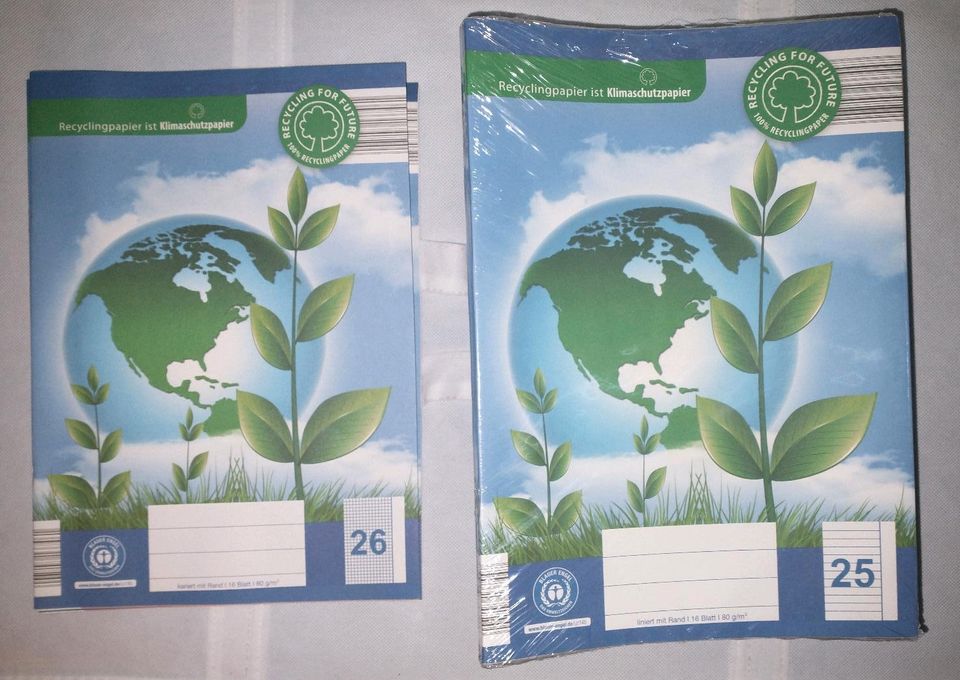 38 Schulhefte liniert und kariert, Recyclingpapier in Essen