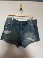 Damen Jeans-Shorts, Hot Pants, H&M Größe 42, kurze Hose Nordrhein-Westfalen - Herzebrock-Clarholz Vorschau