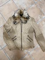 Guess Kunstlederjacke Jacke Größe L/42 Rheinland-Pfalz - Nentershausen (Westerwald) Vorschau