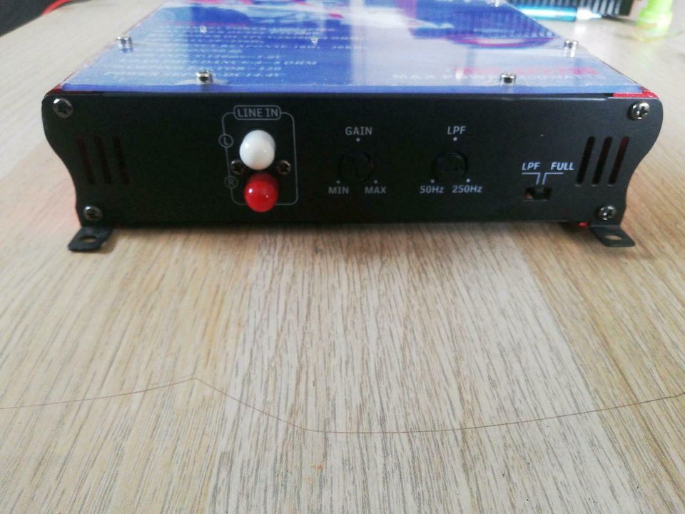 KFZ Hifi Endstufe Mugen High Power 2 x 400 Watt neu in Unterneukirchen