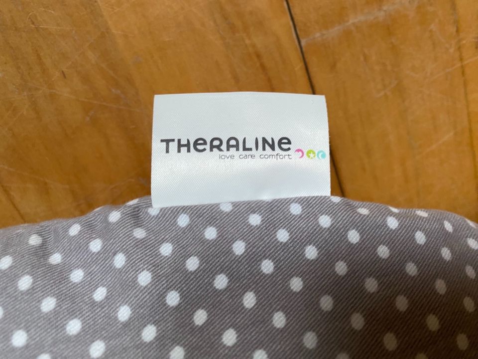 Theraline Stillkissen Wynnie Punkte grau in Berlin