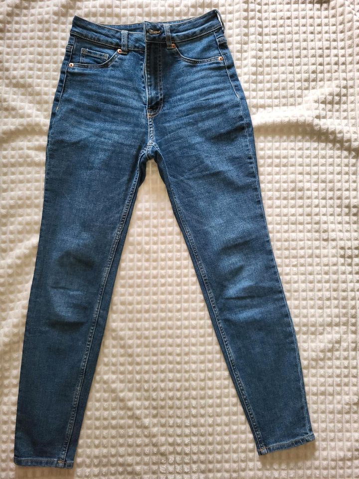 H&M Jeans Hose Größe 36 ❤️ in Wülfrath