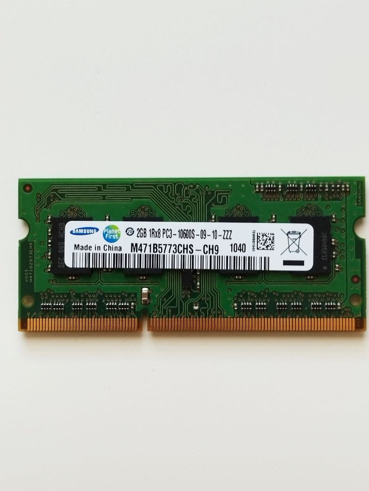 1 x Samsung 2GB SO-DIMM RAM DDR3 1Rx8 10600S in Ismaning