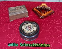 Schmuckkästchen /Truhe, antik, Holz, Porzellan, Leder Hessen - Immenhausen Vorschau