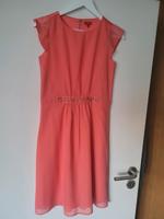 elegantes Cocktailkleid von S.oliver Größe 170 Baden-Württemberg - Kornwestheim Vorschau