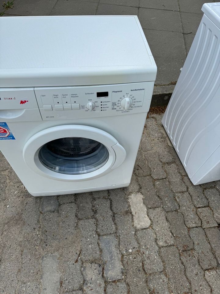 Bosch Waschmaschine mit 1000 Umdrehungen in Hamburg