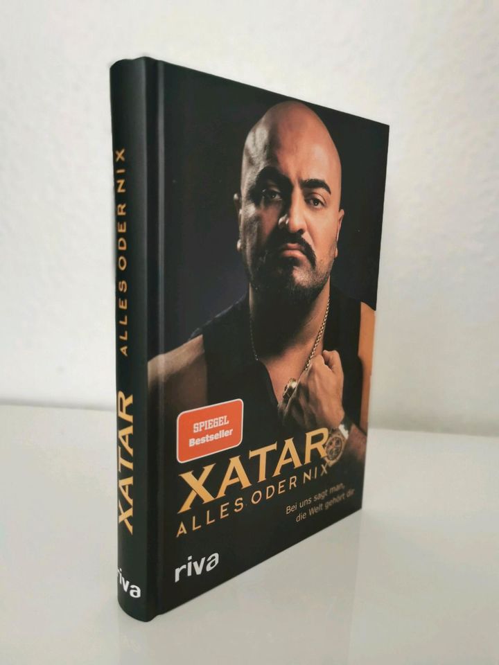 Xatar Alles oder Nix Buch in Hamburg