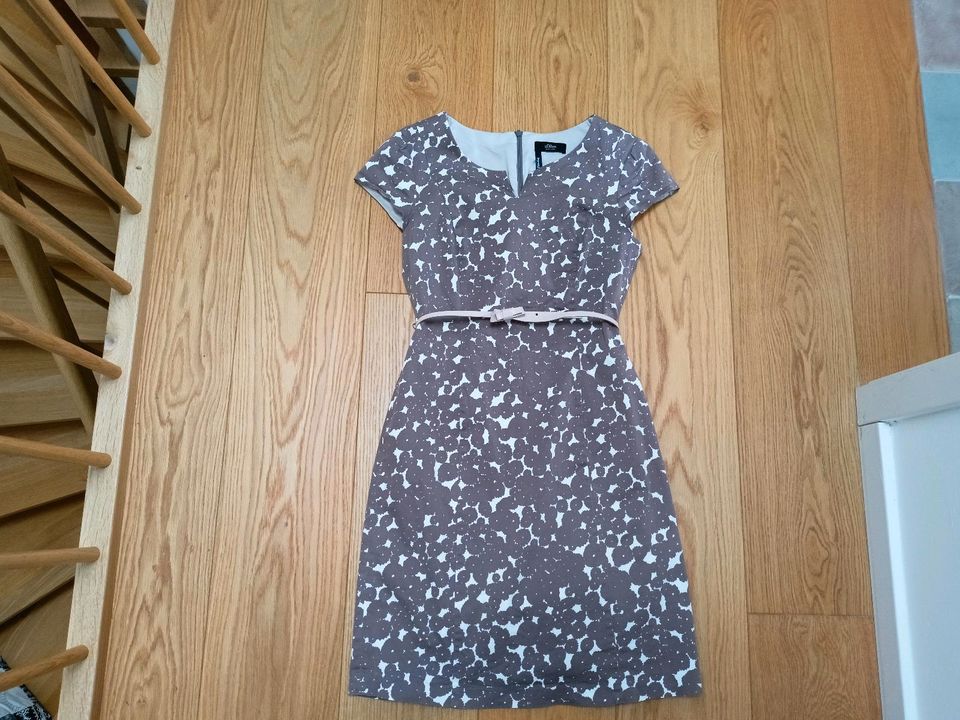 Wie neu: Kleid S. Oliver Etuikleid, Größe 36 in München