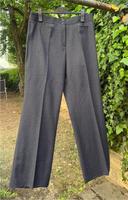 Top Zustand! Basler Hose Damen 46 (XXL) grau 100% Schurwolle Stuttgart - Bad Cannstatt Vorschau