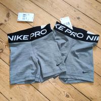Nike Pro Shorts Größe XXS neu mit Etikett Güstrow - Landkreis - Güstrow Vorschau