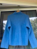 Blauer Pullover - Große S - ungetragen Berlin - Köpenick Vorschau