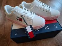 Tommy Hilfiger Schuhe neu Sachsen - Krostitz Vorschau