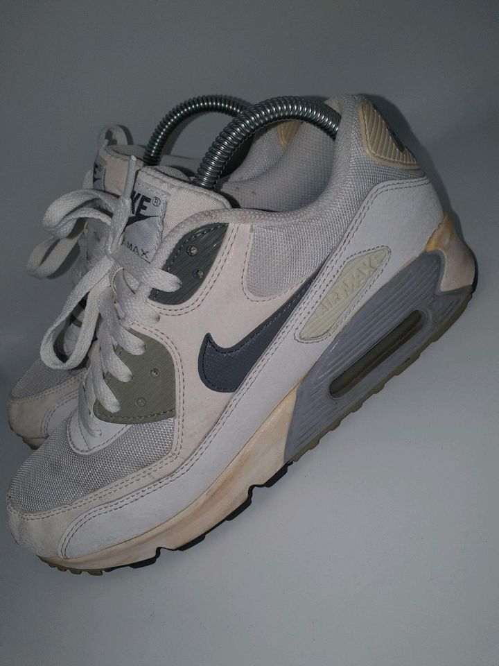 Nike Air Max 90 Damen Schuhe Grösse 38.5 in Berlin