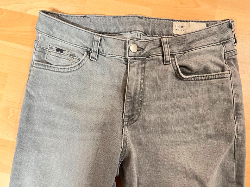 ESPRIT Superstretch-Jeans, SKINNY medium rise GREY LIGHT 30/28 in Böhmenkirch