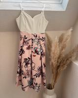 Kleid 'Panthea' About you Bayern - Petersaurach Vorschau
