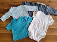 Paket Babykleidung Strampler Body Shirt Gr. 62 6 Teile Kr. München - Hohenbrunn Vorschau