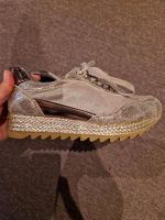 Glitzerne Schuhe hoher Absatz Silber Gr 39 Nordrhein-Westfalen - Elsdorf Vorschau